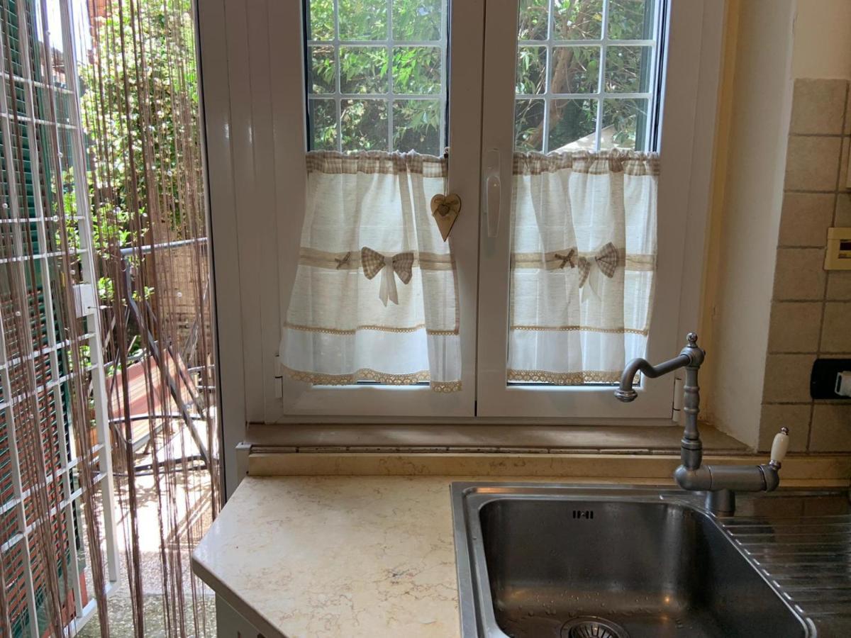 Appia Park Apartament 10 Min Dal Colosseo Rome Extérieur photo