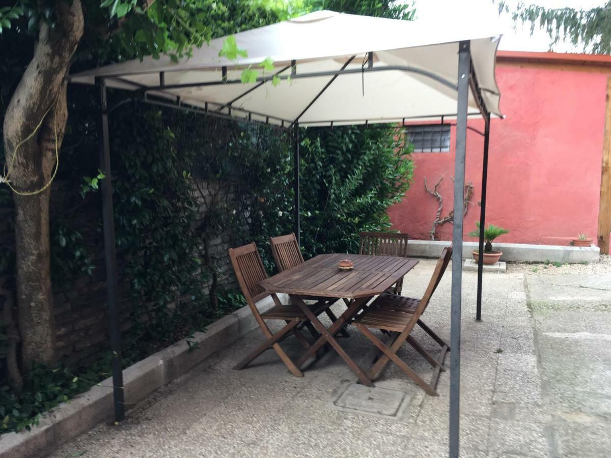 Appia Park Apartament 10 Min Dal Colosseo Rome Extérieur photo